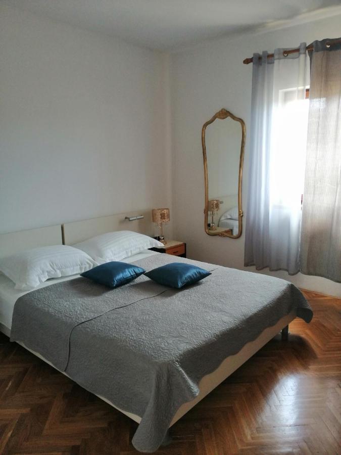 Olive Garden Accomodation Savar Extérieur photo