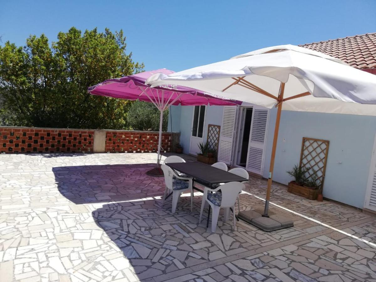 Olive Garden Accomodation Savar Extérieur photo